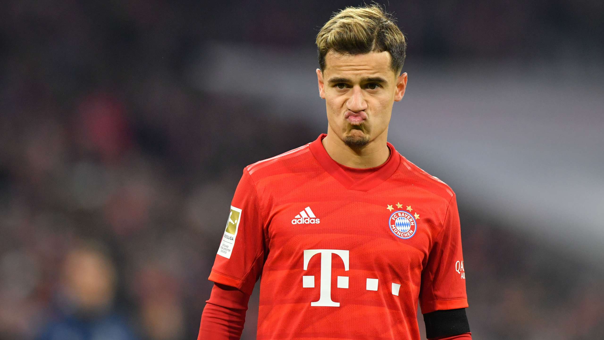 Chelsea, Manchester e Tottenham miram brasileiro que não se firmou no Barça