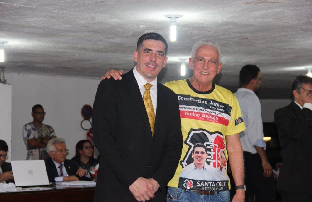 Pernambucano: Presidente do Santa Cruz aguarda “ok” para negociar salários