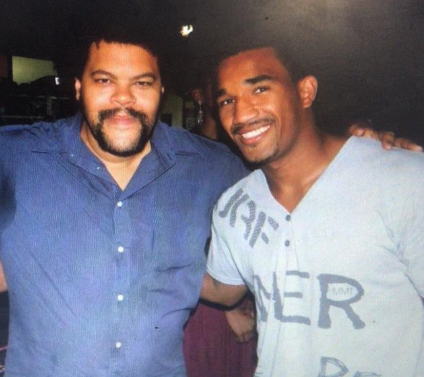 Fechados com ‘Team Babu’, atacante da Seleção e boxeador participam de mutirões no BBB