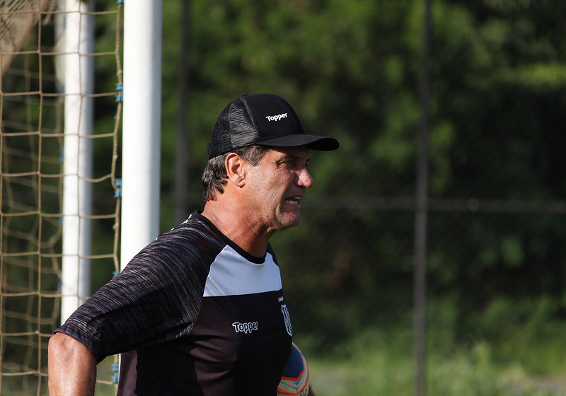 João Brigatti descarta férias na Ponte Preta: ‘Não desliga completamente’