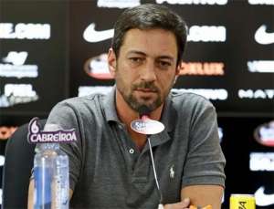 Duílio elogia elenco do Corinthians, mas descarta reforços: 'Não existe previsão'