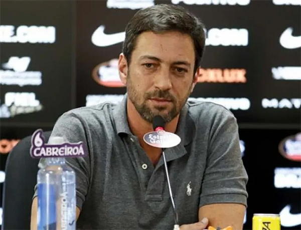 Duílio elogia elenco do Corinthians, mas descarta reforços: ‘Não existe previsão’