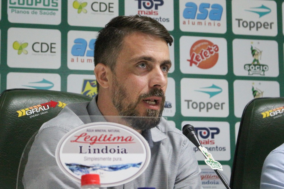 Diretor do Guarani evitar cravar data de reinício do Paulistão: ‘Situação incerta’