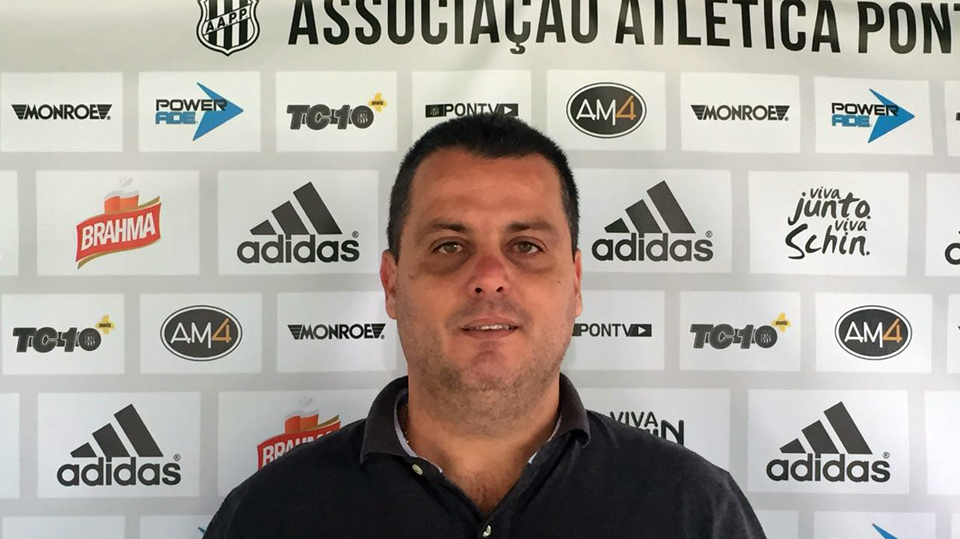 Bueno completa um ano à frente do Departamento de Futebol da Ponte; confira balanço