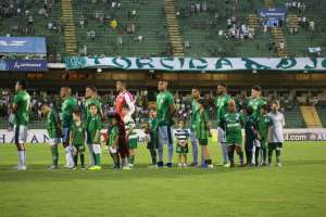 Guarani abre semana com meta de acertar salário de jogadores e funcionários