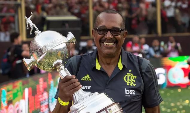 Integrante da comissão técnica do Flamengo é internado com suspeita de covid-19