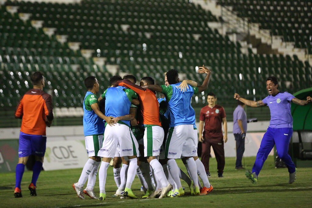 Com futuro indefinido, Guarani prorroga férias de jogadores até o fim de abril