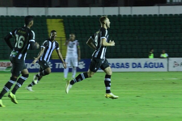 Inter deixa nas mãos do Figueirense permanência de atacante