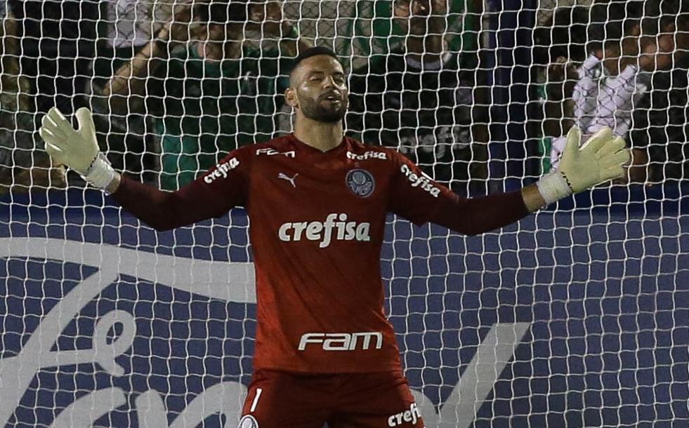 Weverton e Felipe Melo homenageiam torcedor curado do coronavírus em Catanduva
