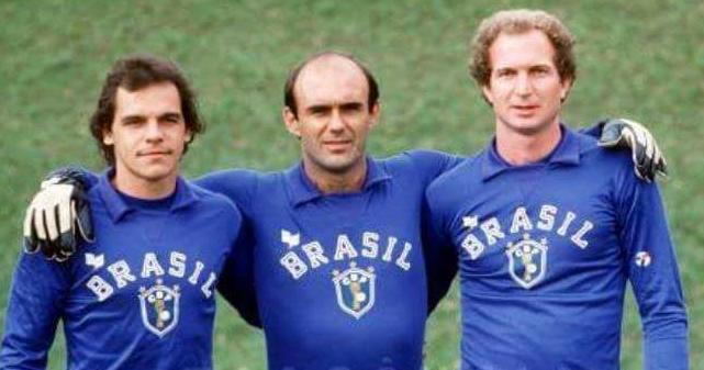 Valdir Peres, no centro, entre Carlos (direita) e Paulo Sérgio (esquerda) em 1982