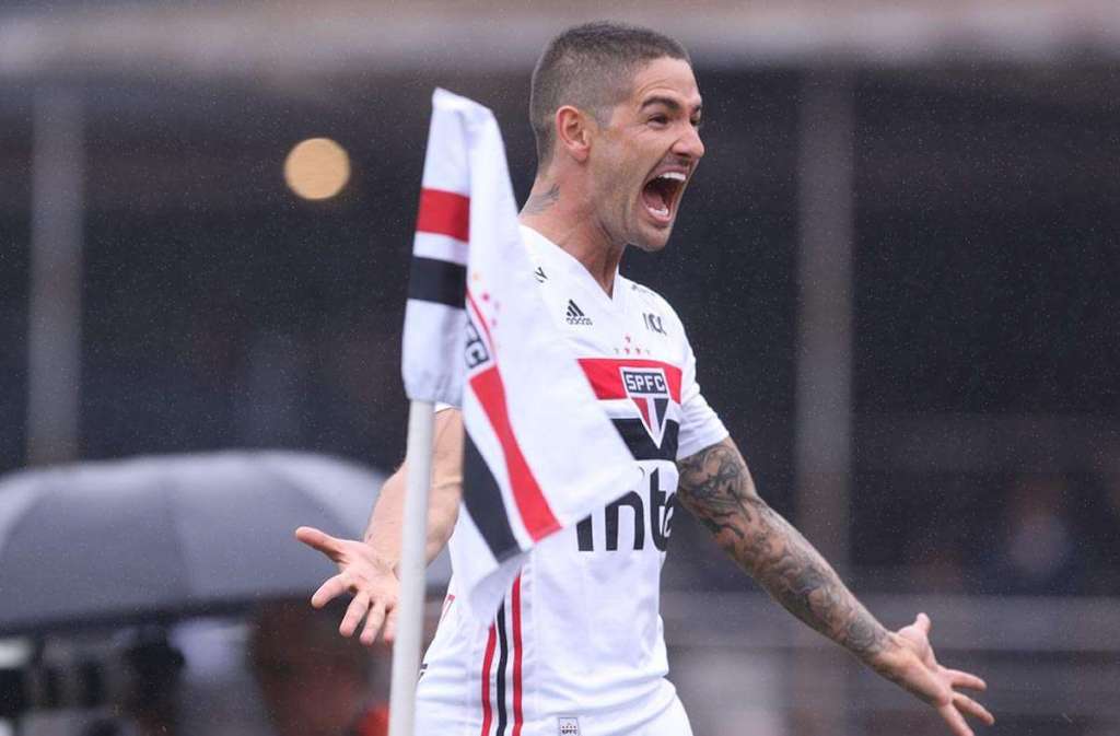 O atacante Alexandre Pato está em alta no São Paulo