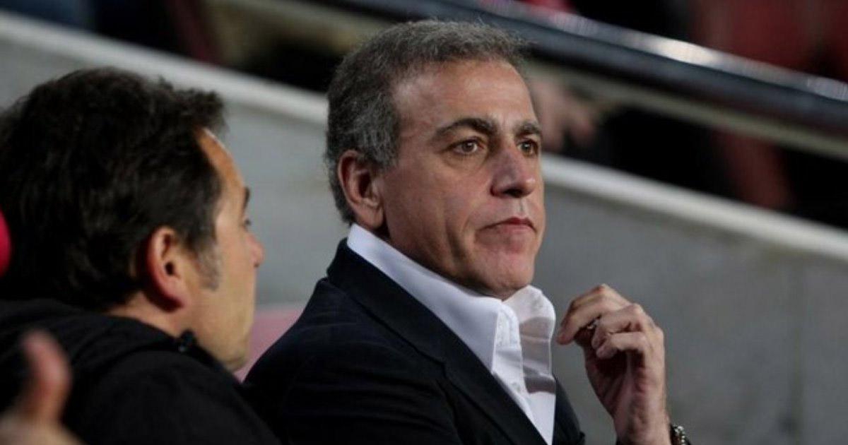 Representante do Barcelona doa dez toneladas de alimentos em São Paulo e na Bahia