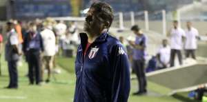 Paulistão: Auxiliar técnico do Botafogo observa atletas para montar lista de reforços