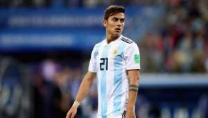 Meia argentino teria testado positivo para covid-19 pela quarta vez em seis semanas