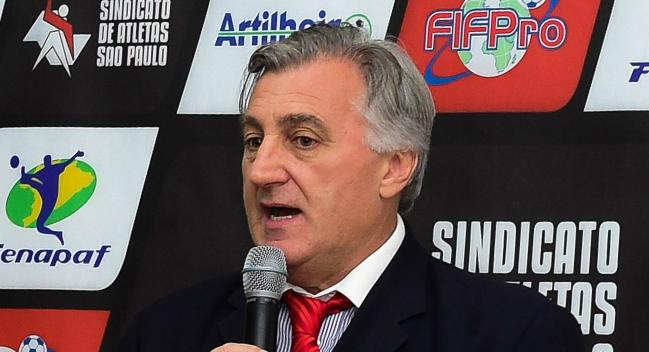 Martorelli prega união de jogadores contra lei no Congresso