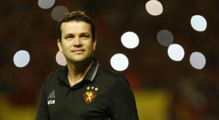 Técnico do Sport dispara: “Precisamos de reforços em todas as posições”