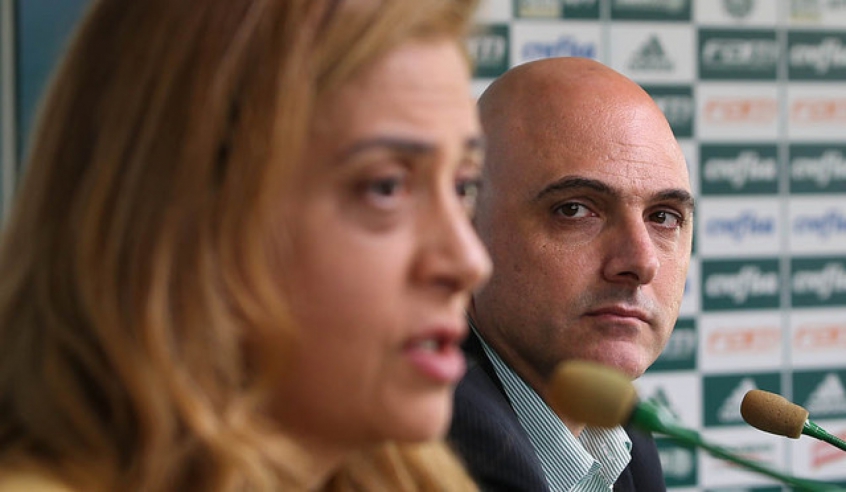 Palmeiras tem dívida de R$ 170 milhões com a Crefisa pela contratação de atletas