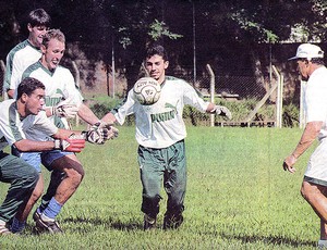 Ídolo do Fluminense revela desejo em treinar a equipe e mostra gratidão ao Guarani