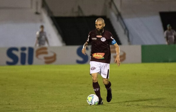 Paulistão: Ex-Ponte “ignora” sondagens e permanece na Ferroviária