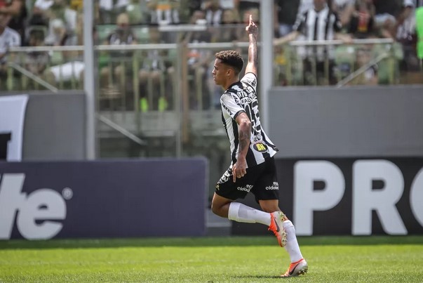 Emprestado ao Sport, promessa renova com o Atlético-MG até o fim de 2023