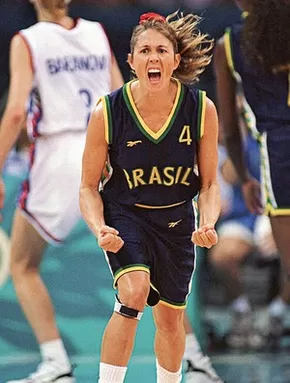 Hortência relembra medalha olímpica após maternidade: ‘Sensação indescritível’