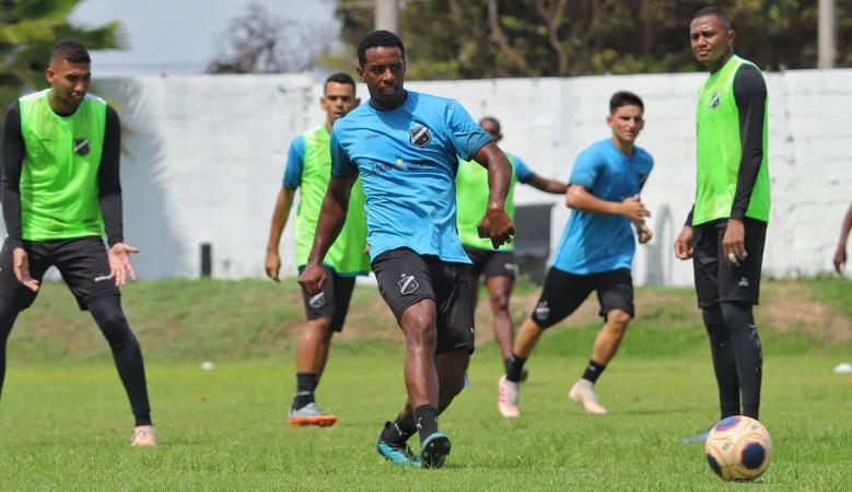 Potiguar: Volante destaca evolução no ABC e espera ótima sequência de 2020 no clube