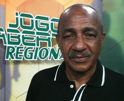 Morre Adílson Preguinho, autor de gol de mão em dérbi