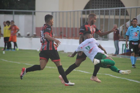 Cearense: Caucaia segue exemplo de rival e libera todo elenco por conta da pandemia