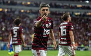 Redes sociais se tornam 'salva-vidas' para clubes exporem marcas na quarentena