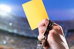 ‘Nojeira’ de cuspe em campo pode custar cartão amarelo