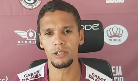 Ídolo do Guarani pede união e compreensão: “Momento é difícil”