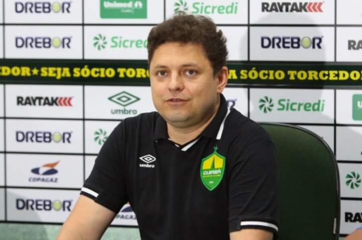 Mesmo sem previsão de retorno, time da Série B inicia testes do covid-19 no elenco