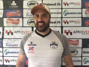 Ex-Ponte e Corinthians, Finazzi testa negativo para Covid-19: 