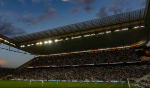Corinthians culpa perda de receitas com TV e atletas por déficit de R$ 177 mi