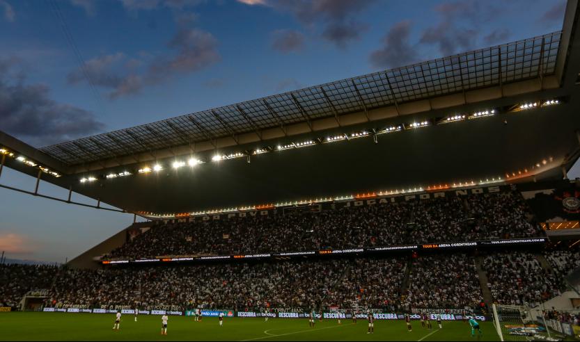 Corinthians culpa perda de receitas com TV e atletas por déficit de R$ 177 mi