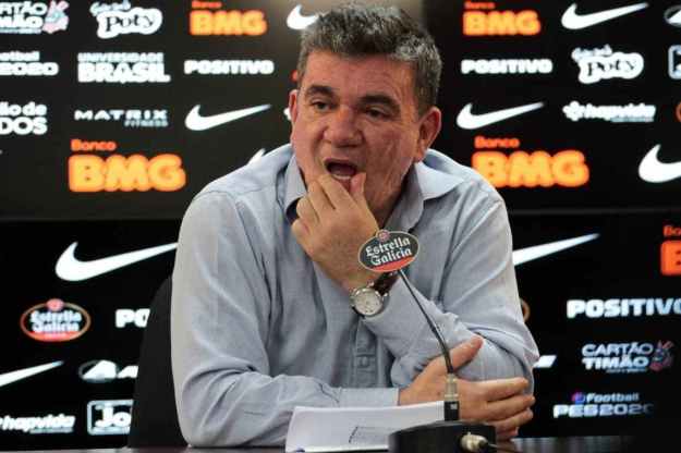 Andrés diz que houve exagero no número de contratações do Corinthians em 2019