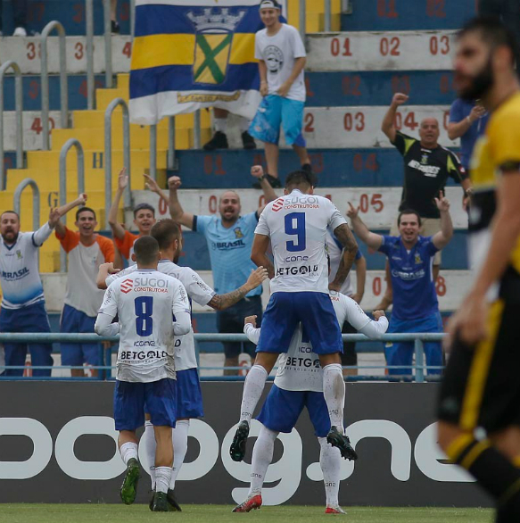 Paulistão: Diretor de futebol do Santo André fala sobre remontagem de elenco