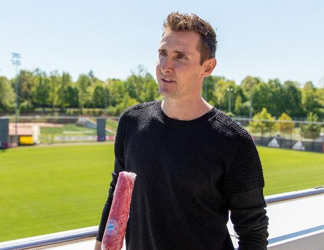 Alemão: Maior artilheiro das Copas é anunciado como novo auxiliar do Bayern