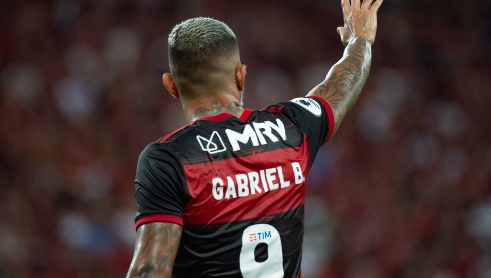 Gabigol revela tristeza por morte de massagista do Fla: ‘Agora temos 11 estrelas’