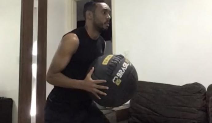 Pós-coronavírus! Volante do CRB quer voltar em alto nível quando a bola rolar