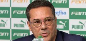 Ex-técnico da Seleção faz mea culpa com Capetinha e crava que será campeão paulista