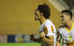 Com torcida, Ponte Preta prepara live com principal reforço para Série B