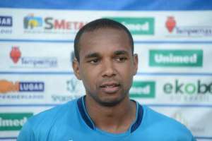 Sem concordarem com readequação salarial, dois jogadores deixam time da Série C