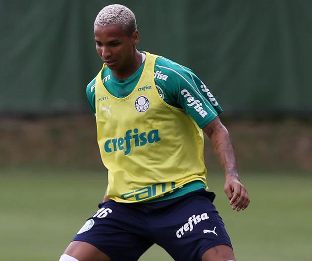 Espanhol: Getafe pede prorrogação de empréstimo de atacante do Palmeiras