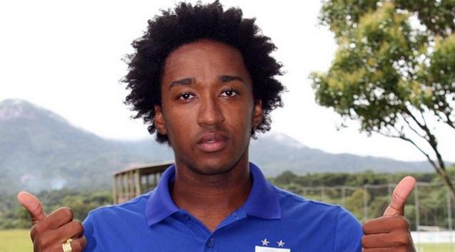 Paraná acerta com jogador que fez seis partidas nos últimos três anos