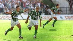 Djalminha marcava último gol com a camisa do Palmeiras há 23 anos