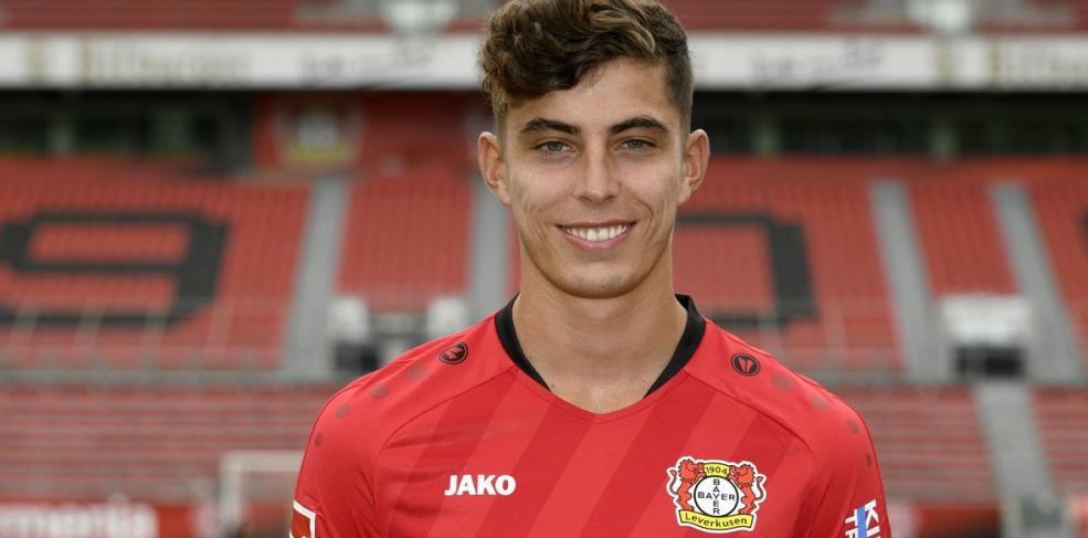 Barcelona mira contratação de meio-campista de 100 milhões de euros