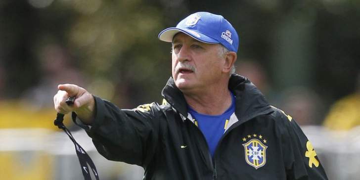 Técnico do 7 a 1 ‘flerta’ com gigante argentino, mas negociações esfriam