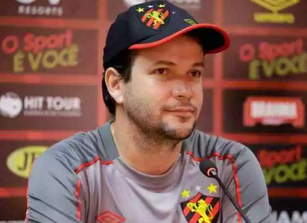 Pernambucano: Técnico do Sport mostra preocupação com condição física dos atletas