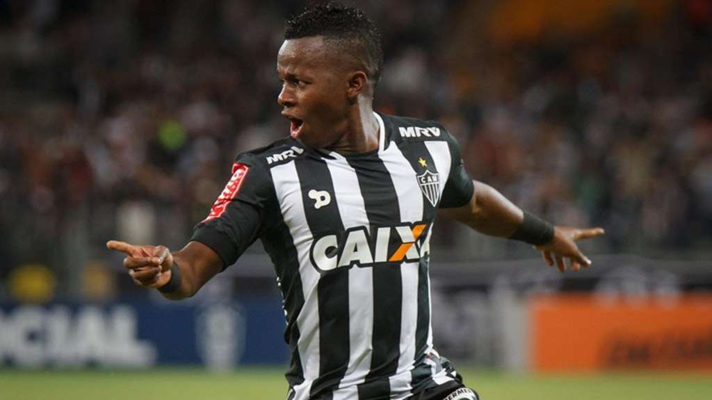 Pretendido pelo Corinthians, Cazares não vai renovar com o Atlético-MG 2 0002050467025 img